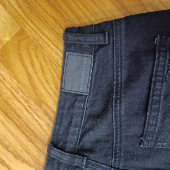 NWT American Eagle Black Distressed Mom Jeans - Picture 5 of 13